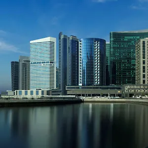 Radisson Blu Hotel, Waterfront Ντουμπάι